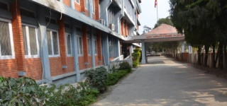 मोबाइल सेट, खेल्ने तास लगायत १० प्रकारका सामान नेपाल भित्र्याउन नपाइने (सूचीसहित)