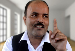 अमरेश भन्छन् -'उपसभामूख पद खारेज गरौँ'