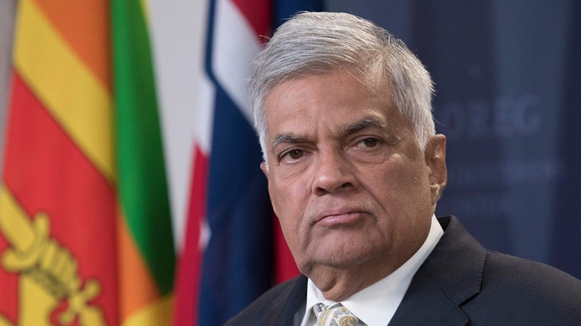 श्रीलंकाका प्रधानमन्त्री भन्छन्- देशको संकट अझै एक वर्ष रहन्छ