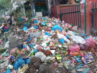 काठमाडौँ महानगरले भोलि सम्म फोहोर उठाइसक्ने