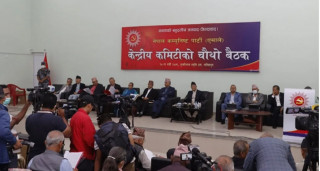 एमाले भन्छ, 'समानुपातिकलाई दोहोर्याउँदैनौँ, प्रत्यक्षतर्फ जित्नेलाई फेरि एक मौका'