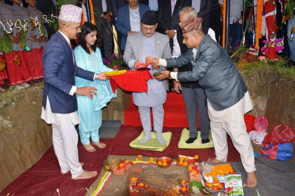 गृहमन्त्री खाणद्वारा काभ्रेमा प्रहरी प्रतिष्ठान भवन शिलान्यास