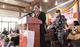 समायोजित सेनाको मागप्रति सकारात्मक छु : अध्यक्ष दाहाल
