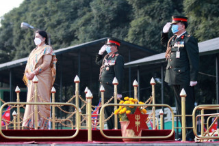 सैनिकमञ्च टुँडिखेलमा आज फूलपाती बढाई हुँदै