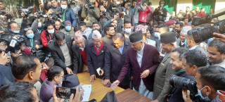 चिसो मौसममा सिंहदरबार परिसरमा राजनीतिक सरगर्मी