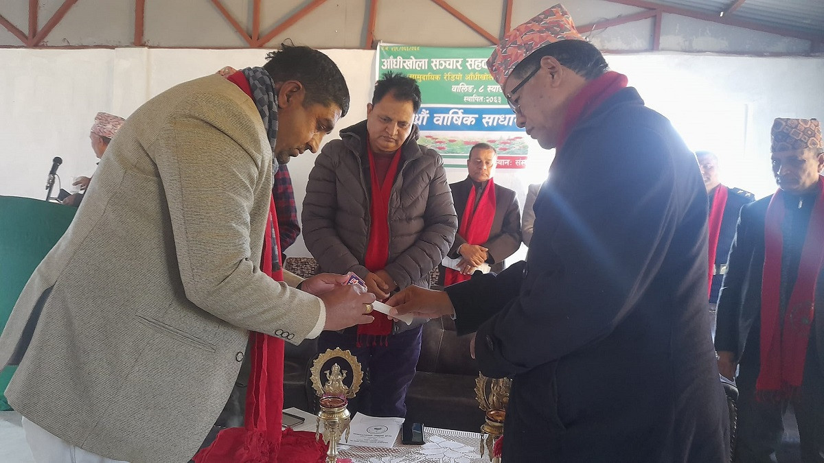 राष्ट्रिय समस्या समाधान गर्न विश्वासको मत दिएका हौँ : काँग्रेस उपसभापति गुरुङ