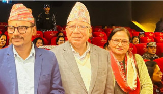 ‘छक्का पञ्जा ४’ हेर्न हलमा पूर्वप्रधानमन्त्रीद्वय नेपाल र खनाल