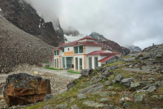 कोभिडकालमा बन्द भएका अरु नाका खुले, अझै खुलेन टिपताला