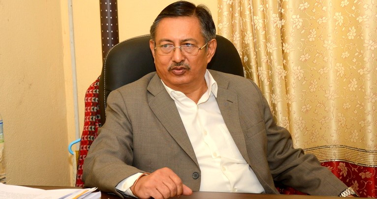 पूर्व गृहमन्त्री बालकृष्ण खाँण पक्राउ, रायमाझीको खोजी जारी