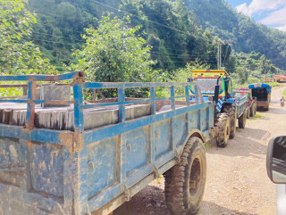 नेपालका मुख्य सहरमा निर्यात हुन्छ ताराखोलाको ढुङ्गा