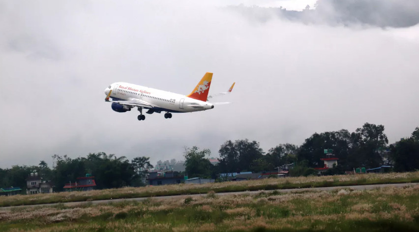पोखरा अन्तर्राष्ट्रिय विमानस्थलमा ड्रुक एयरको व्यावसायिक उडान
