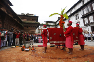नवरात्रको सातौं दिन : आज फूलपाती भित्र्याइँदै