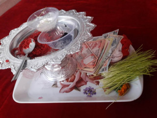 आज दसैँको टीकाको दोस्रो दिन; आफन्तजनबाट टिका, जमरा लगाइँदै