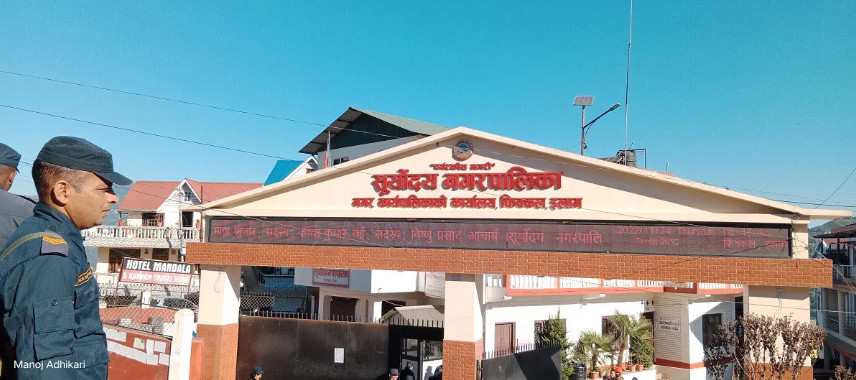 छोरी–बुहारीलाई निःशुल्क स्नातक पढाएर रोजगारी दिँदै सूर्योदय