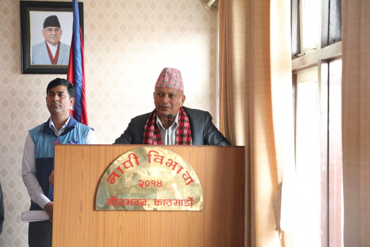 कर्मचारी प्रतिको आरोपलाई कामबाटै जवाफ दिन मन्त्री अधिकारीको निर्देशन 