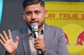 ‘कमेडी च्याम्पियन ३’ को उपाधि खड्कालाई