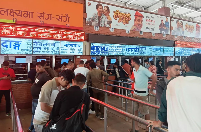 नयाँ बसपार्कमा यात्रुको घुइँचो बढ्दै