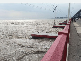 वर्षा रोकिएसँगै सप्तकोशी नदीको वहाव घट्दो
