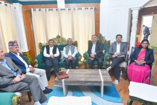 एमालेको सचिवालय बैठक आज पनि, जेन्जीको वाछिटाले ओलीमा छटपटि