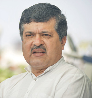निष्ठाप्रेमी खरेलले दिए सचिवमा उम्मेदवारी, विवेकी महाधिवेशन प्रतिनिधिले अधिक मतले जिताउने आँकलन