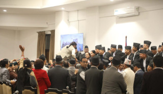 विवादित बन्दै रास्वपा, सांसदलाई गम्भीर फौजदारी कसुरमा उन्मुक्ति दिने नियमावली पारित