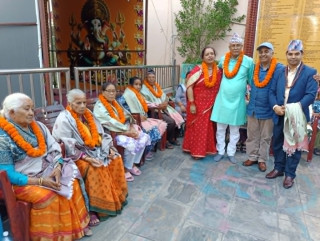 प्रतिष्ठान उपाध्यक्ष भट्टराईद्धारा वृद्धवृद्धालाई सम्मान