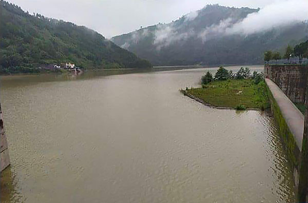 कुलेखानी जलाशय भरिने क्रममा, तल्लो तटीय क्षेत्रका बासिन्दालाई सतर्कता अपनाउन आग्रह